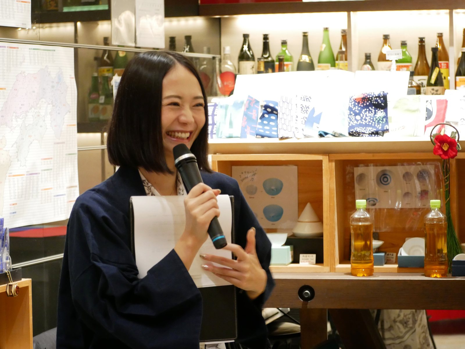 客席に感想を聞く緑川さん
